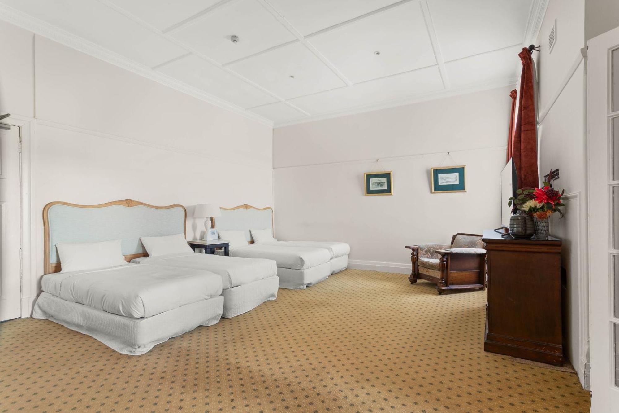 The Robertson Hotel Luaran gambar