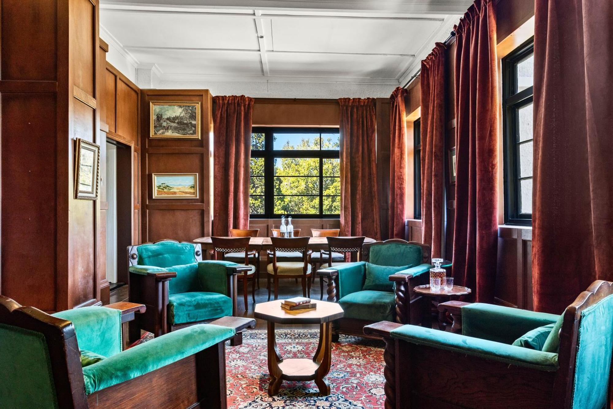 The Robertson Hotel Luaran gambar