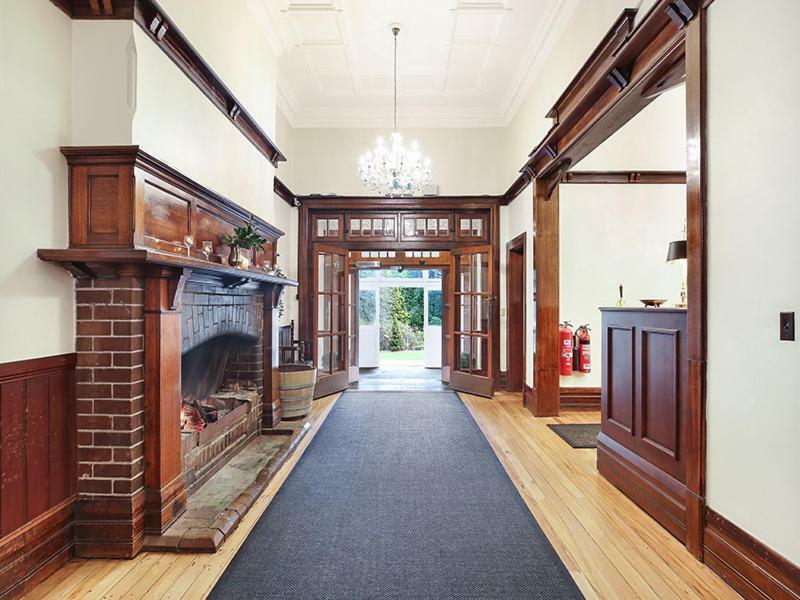 The Robertson Hotel Luaran gambar
